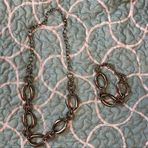 Woman’s Silver statement necklace and bracelet set